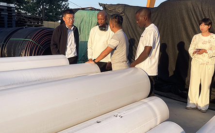 Zimbabwean Client Visited Shandong Hengde Plastic Ahead of 9-Way Microduct Bundle Shipment